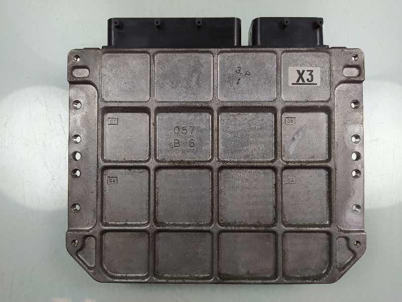 Recambio de centralita motor uce para toyota prius (nhw30) advance referencia OEM IAM 8966147210 2754008771 