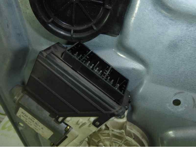 Recambio de elevalunas delantero derecho para seat ibiza (6l1) sport rider referencia OEM IAM 6L3837752AD 6Q2959801A 