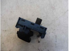 Recambio de mando elevalunas delantero derecho para toyota verso active referencia OEM IAM 8481005070   2