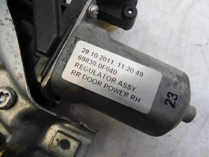 Recambio de elevalunas trasero derecho para toyota verso active referencia OEM IAM 857100F040 915177102 