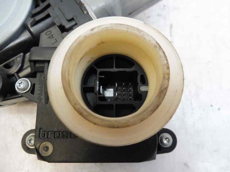 Recambio de elevalunas trasero derecho para toyota verso active referencia OEM IAM 857100F040 915177102 