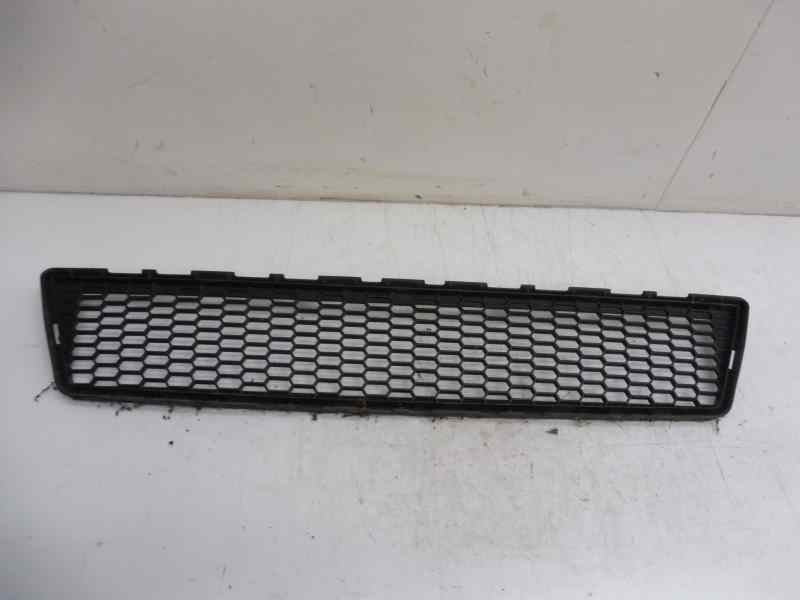 Recambio de rejilla paragolpes delantero para toyota verso active referencia OEM IAM   