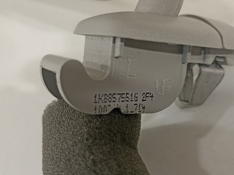 Recambio de parasol izquierdo para volkswagen scirocco (137) 1.4 tsi (90kw) referencia OEM IAM 1K8857551G  