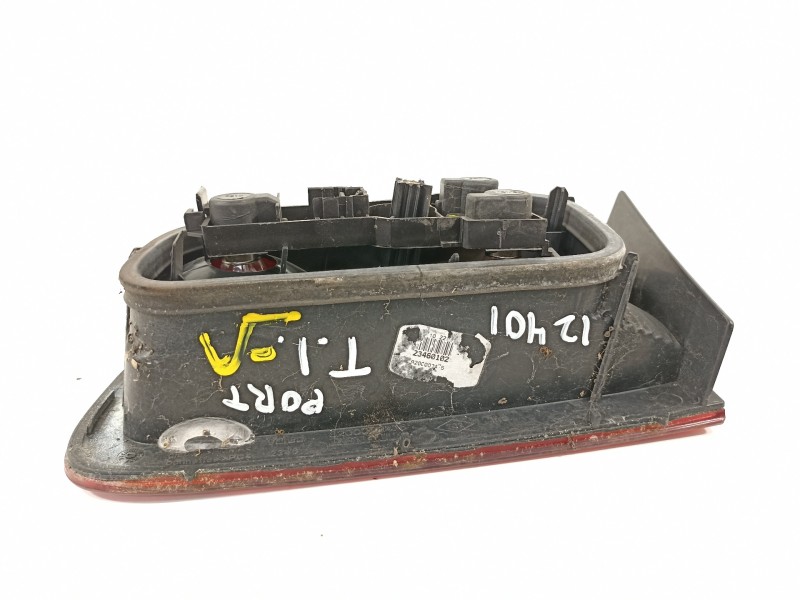 Recambio de piloto trasero izquierdo en porton para renault laguna ii (bg0) authentique referencia OEM IAM 8200002475  