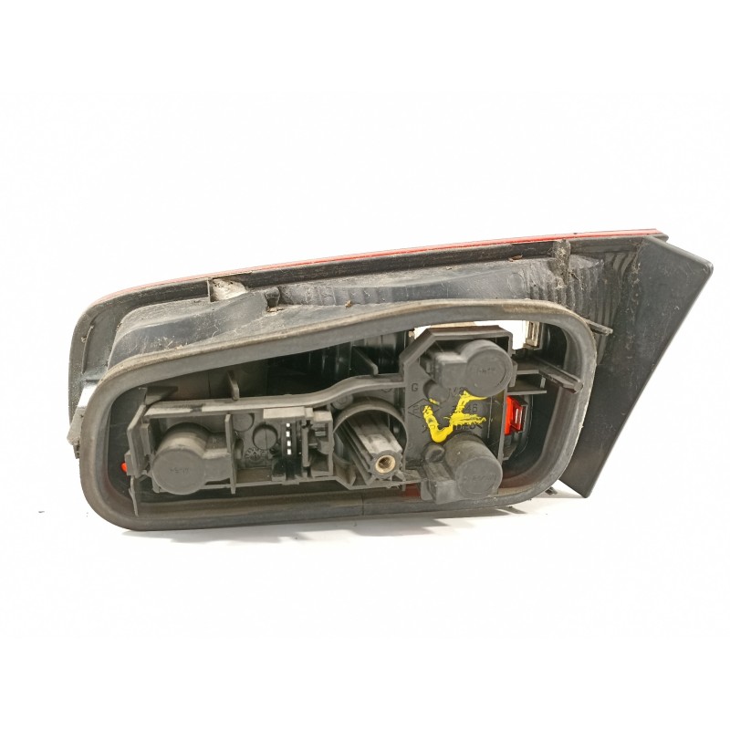 Recambio de piloto trasero izquierdo en porton para renault laguna ii (bg0) authentique referencia OEM IAM 8200002475  