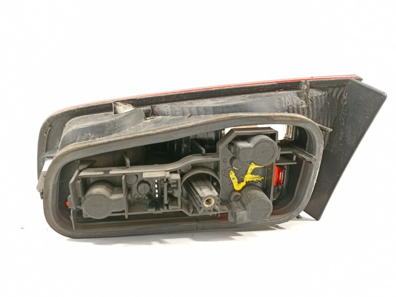 Recambio de piloto trasero izquierdo en porton para renault laguna ii (bg0) authentique referencia OEM IAM 8200002475  
