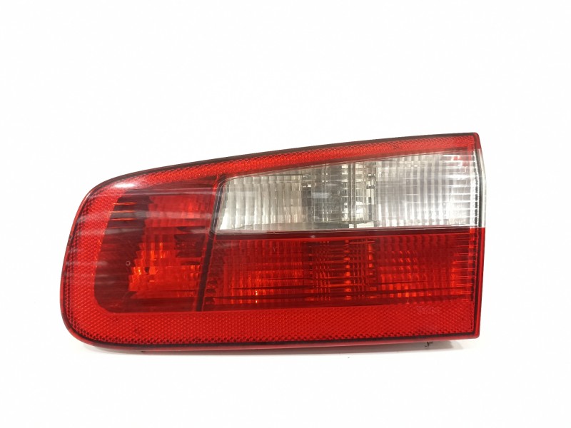 Recambio de piloto trasero derecho en porton para renault laguna ii (bg0) authentique referencia OEM IAM 8200002476  