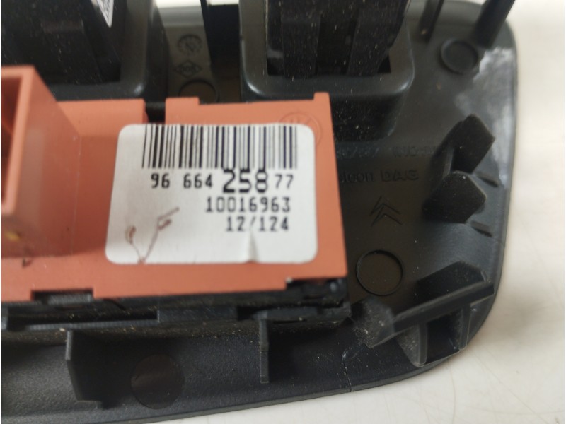 Recambio de mando multifuncion para citroën c4 lim. collection referencia OEM IAM 9666425877  