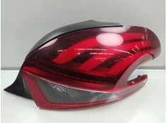 Recambio de piloto trasero derecho para peugeot 208 style referencia OEM IAM 9810430580  