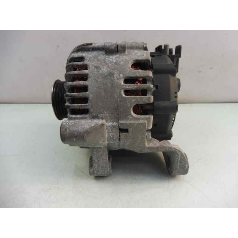 Recambio de alternador para toyota verso comfort referencia OEM IAM 2619890A S:8574045 