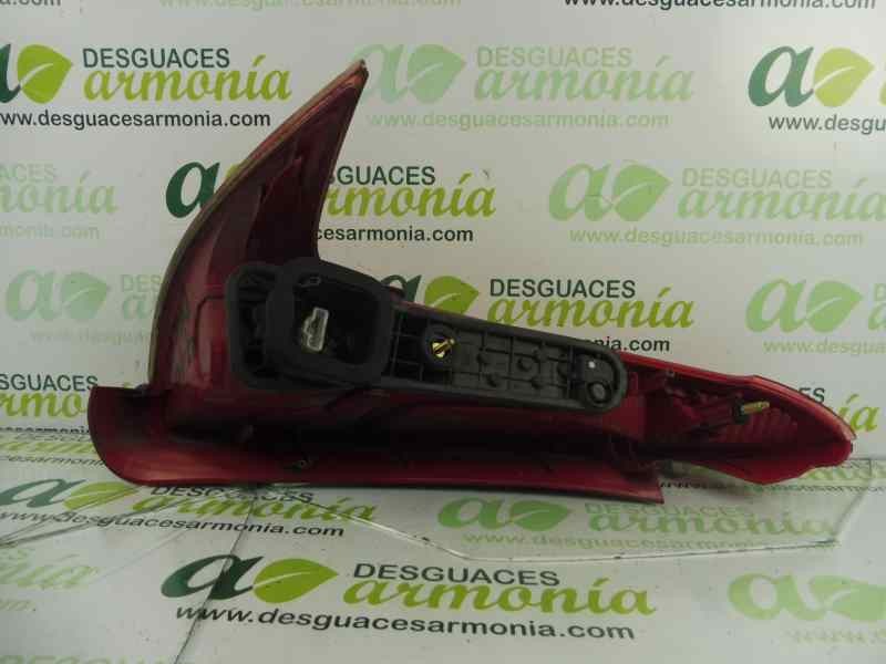 Recambio de piloto trasero derecho para peugeot 206 sw xs referencia OEM IAM 9641540577  