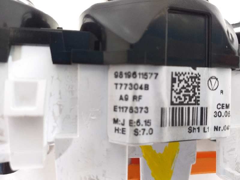 Recambio de mando calefaccion / aire acondicionado para peugeot 208 style referencia OEM IAM 9819611577  