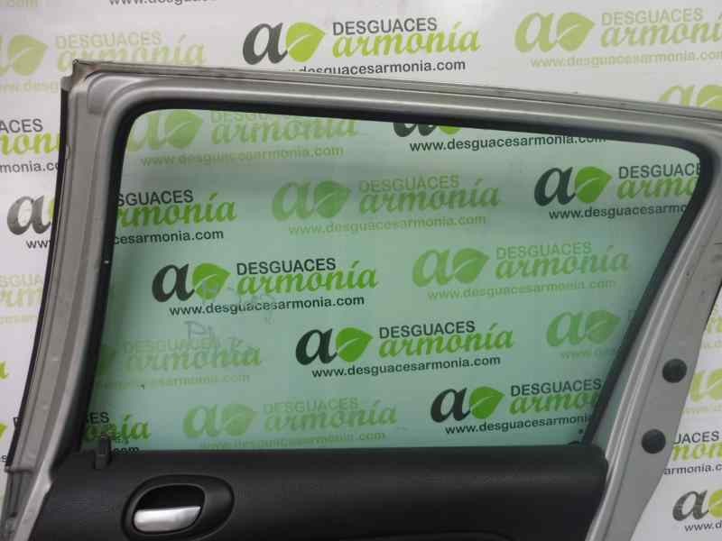 Recambio de puerta trasera derecha para peugeot 206 sw xs referencia OEM IAM   