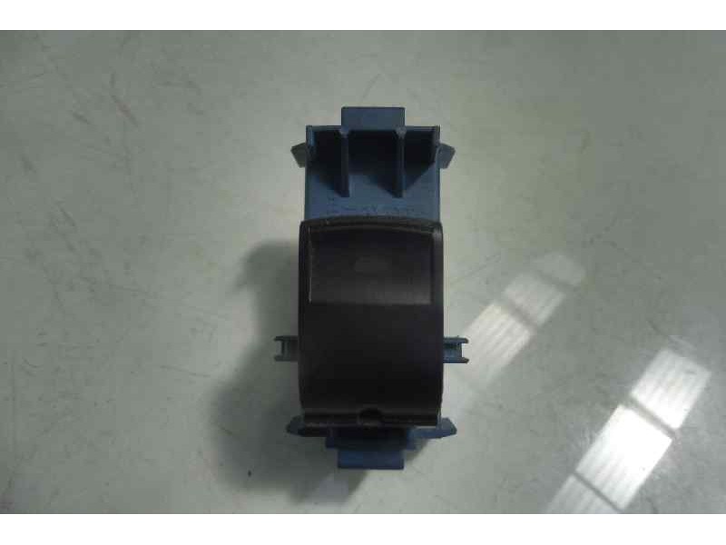 Recambio de mando elevalunas delantero derecho para toyota verso comfort referencia OEM IAM 848100F030 30170686 