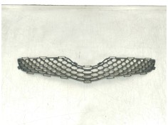 Recambio de rejilla delantera para toyota yaris active referencia OEM IAM 531110D230  