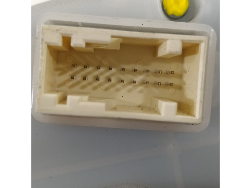 Recambio de cuadro instrumentos para peugeot 208 business line referencia OEM IAM 9813848980  