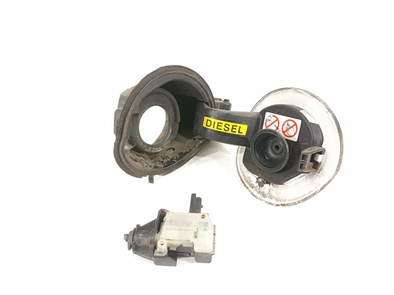 Recambio de tapa exterior combustible para citroën c4 lim. collection referencia OEM IAM 9687310880  