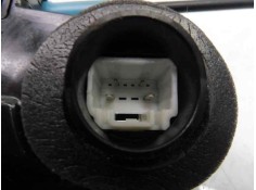 Recambio de cerradura puerta trasera derecha para toyota verso comfort referencia OEM IAM    2