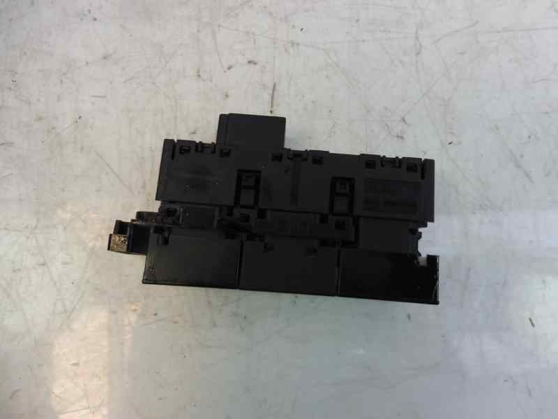 Recambio de mando multifuncion para volkswagen golf vii lim. sport by r-line bluemotion referencia OEM IAM 5G1927238E  