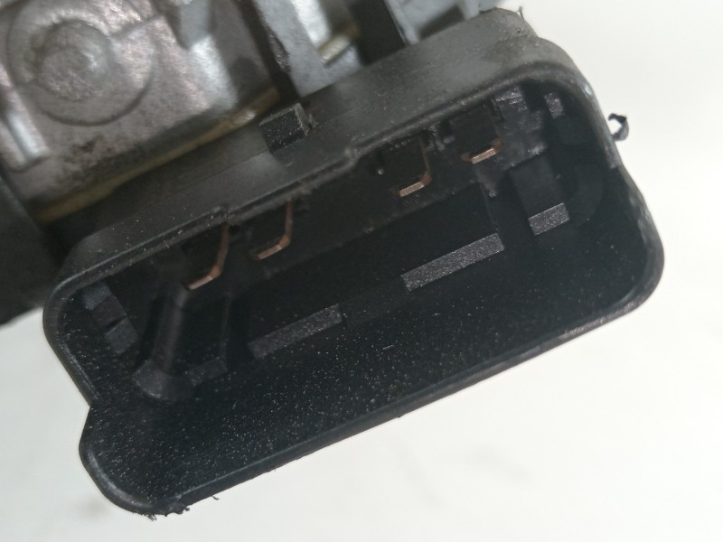 Recambio de motor limpia delantero para peugeot 208 business line referencia OEM IAM 9673222580 3397021391 0390241540