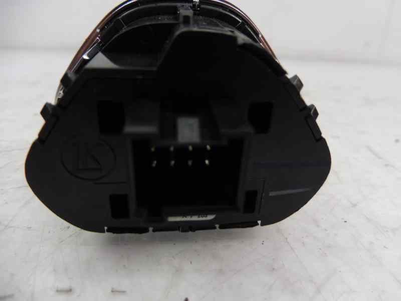 Recambio de warning para opel corsa e selective referencia OEM IAM 39031634  