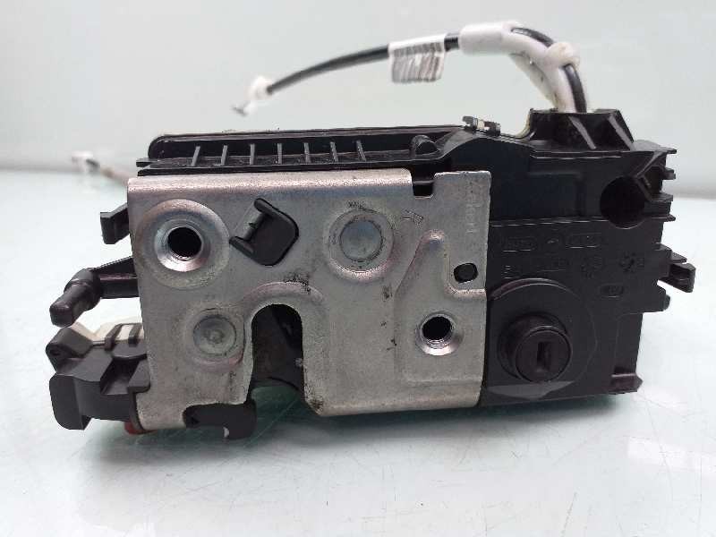 Recambio de cerradura puerta trasera derecha para peugeot 208 business line referencia OEM IAM 9812501180  