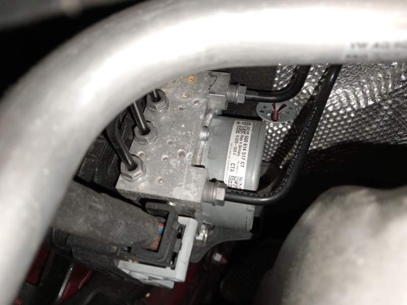 ABS 5Q0614517CT 10022012424 