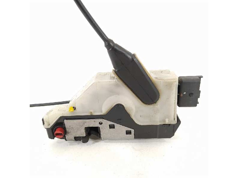 Recambio de cerradura puerta trasera izquierda para peugeot 208 business line referencia OEM IAM 9812501280  