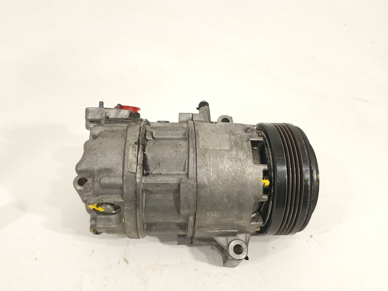 Recambio de compresor aire acondicionado para bmw serie 3 berlina (e46) 320d referencia OEM IAM 64526905643  