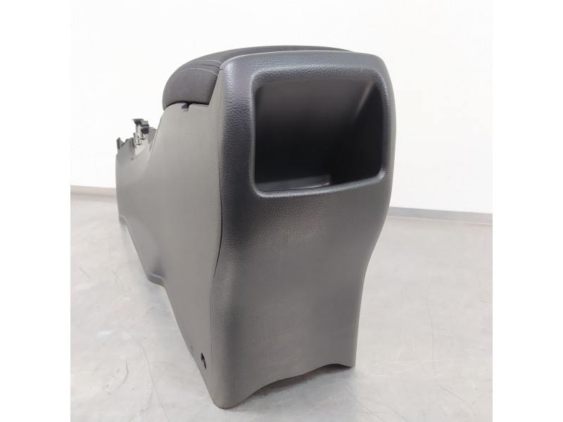 Recambio de apoyabrazos central para nissan qashqai (j11) 360 referencia OEM IAM   