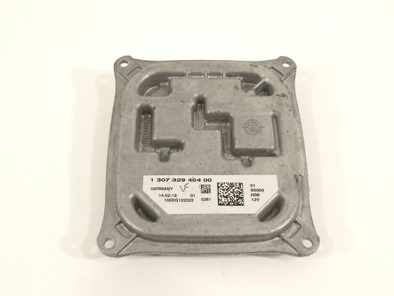 Recambio de centralita faros xenon para peugeot 308 referencia OEM IAM 130732940400  