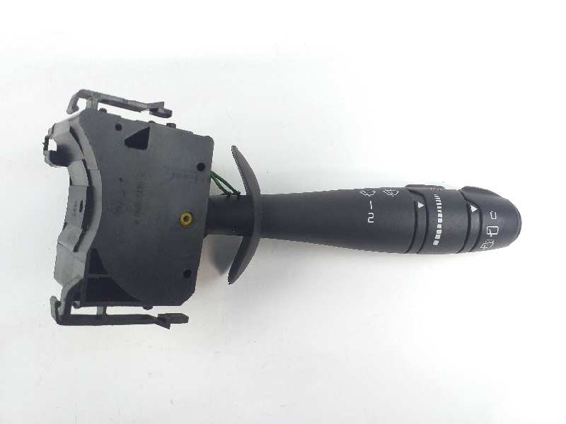 Recambio de mando limpia para renault twingo societe referencia OEM IAM 8201193540  