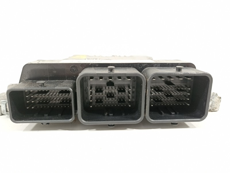 Recambio de centralita motor uce para ford focus lim. business referencia OEM IAM BV6112A650DDB  