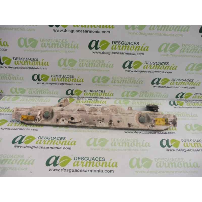 Recambio de travesaño superior para toyota prius (nhw20) sol referencia OEM IAM   