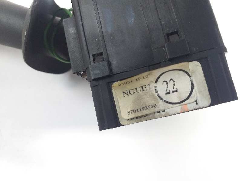 Recambio de mando limpia para renault twingo societe referencia OEM IAM 8201193540  