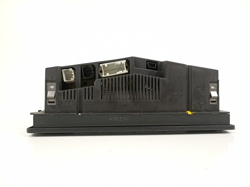 Recambio de mando climatizador para bmw serie 3 berlina (e46) 320d referencia OEM IAM 64116931601  