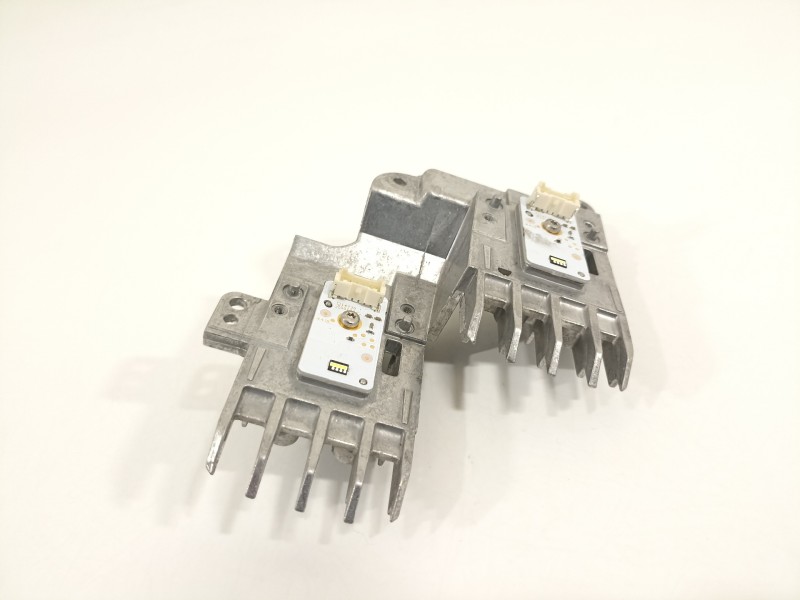 Recambio de no identificado para peugeot 308 referencia OEM IAM 1420000068  