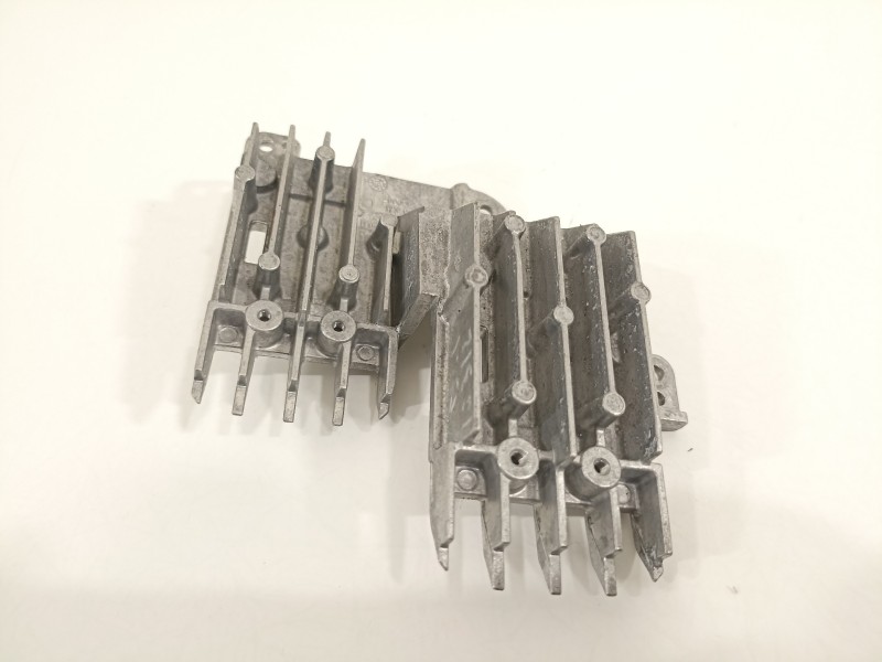 Recambio de no identificado para peugeot 308 referencia OEM IAM 1420000068  