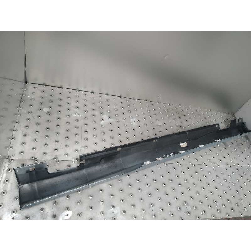 Recambio de faldon lateral para mercedes-benz clase c (w204) coupe c 250 cdi blueefficiency (204.303) referencia OEM IAM   