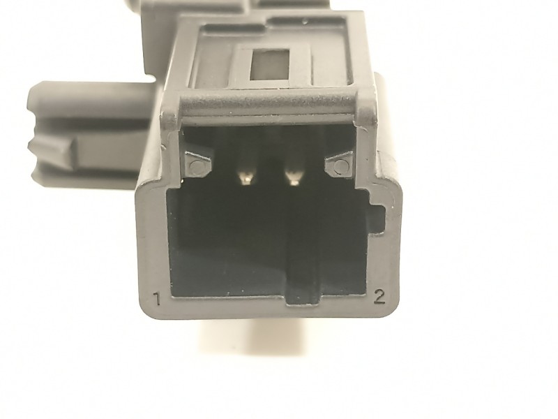 Recambio de sensor para peugeot 308 referencia OEM IAM 640635800  