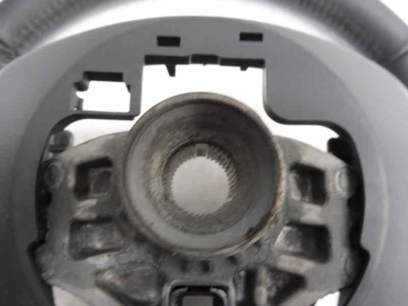 Recambio de volante para renault scenic iii grand dynamique referencia OEM IAM   