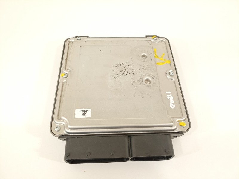 Recambio de centralita motor uce para volkswagen golf vii lim. advance bluemotion referencia OEM IAM 04L907309B 0281018510 