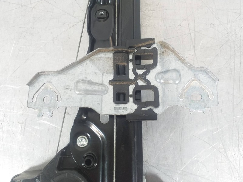 Recambio de elevalunas delantero derecho para nissan qashqai (j11) 360 referencia OEM IAM 807004EA0D  