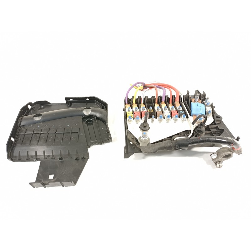 Recambio de caja reles / fusibles para ford focus lim. business referencia OEM IAM AV6T14A067BC  