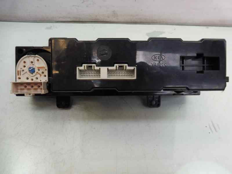 Recambio de mando climatizador para kia carnival ii 2.9 cdri ex referencia OEM IAM 0K53B61190D  