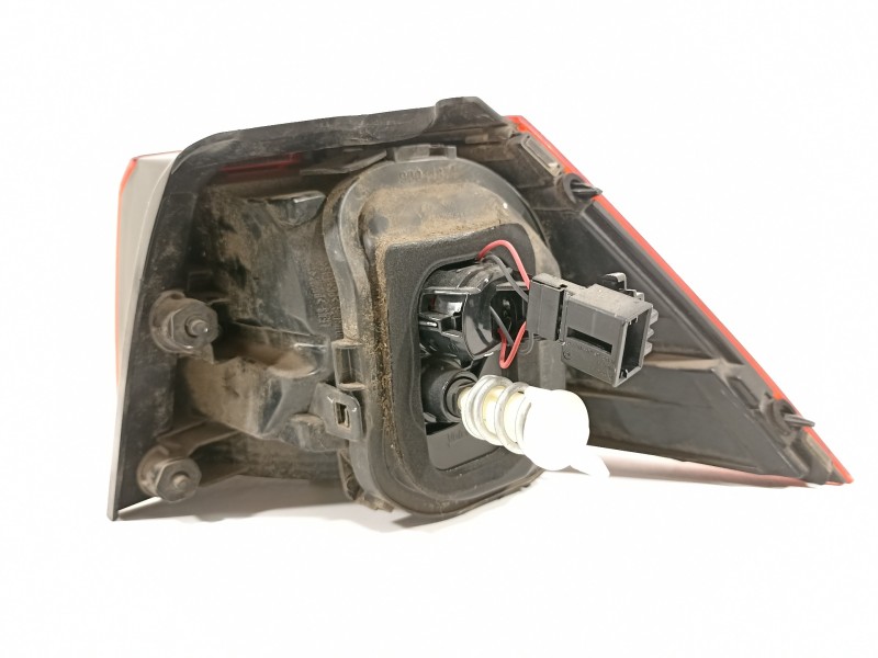 Recambio de piloto trasero izquierdo para volkswagen golf vii lim. advance bluemotion referencia OEM IAM 5G0945095M  