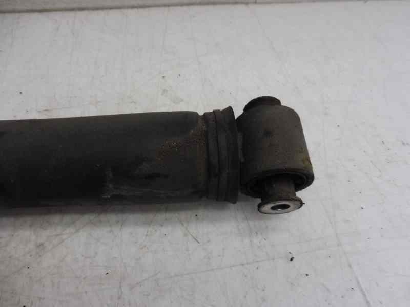 Recambio de amortiguador trasero izquierdo para renault scenic iii grand dynamique referencia OEM IAM   
