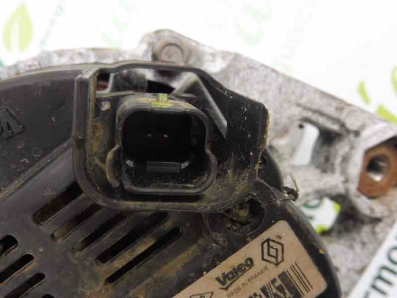 Recambio de alternador para nissan nv 200 (m20) kasten comfort referencia OEM IAM 8200667608  