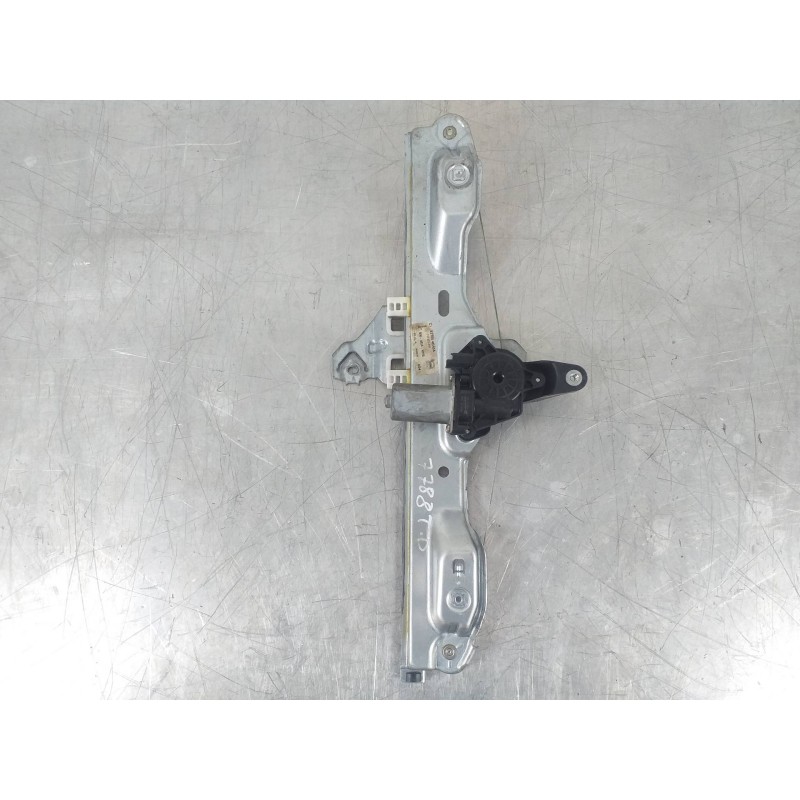 Recambio de elevalunas trasero derecho para nissan qashqai (j11) 360 referencia OEM IAM 827004EA0A  