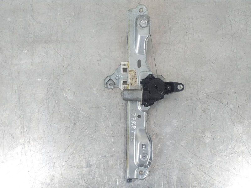 Recambio de elevalunas trasero derecho para nissan qashqai (j11) 360 referencia OEM IAM 827004EA0A  